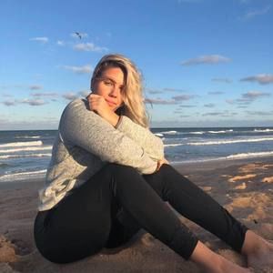 Meet your Posher, Kristin